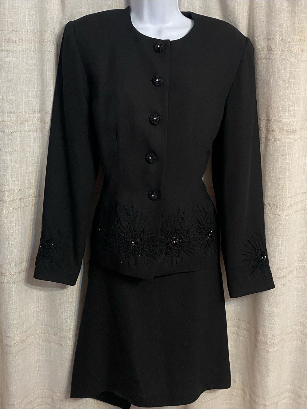 Vintage R&M Richards Karen Kwong 2 Pc Skirt Suit Set Size 8 Black Beaded Gala